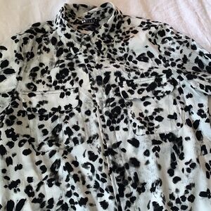 Black Label Women’s Size XS Printed Blouse